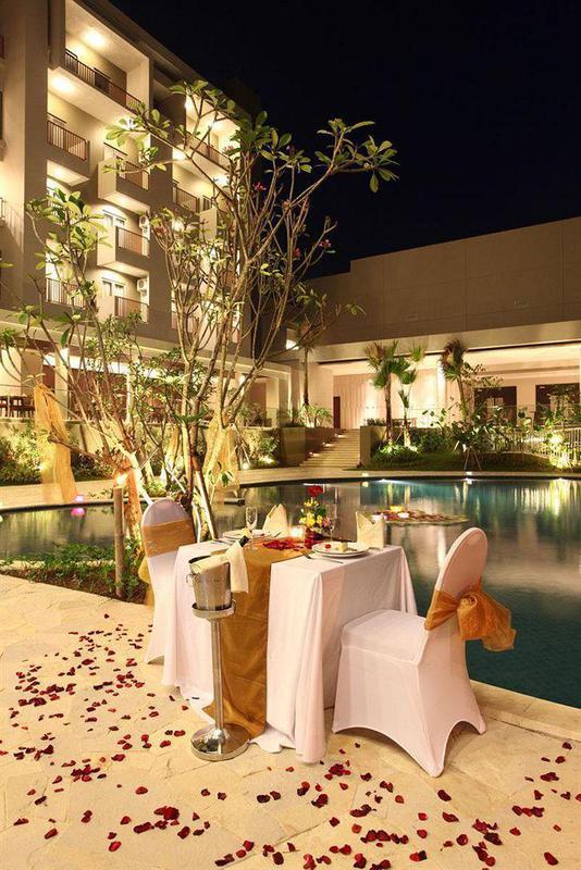 Soll Marina Hotel & Conference Center Bangka Pangkal Pinang Exterior foto